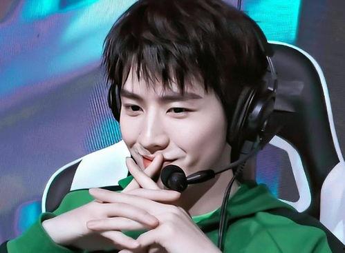 娱乐圈博主爆料肖宇梁,肖宇梁神秘事件引关注 第2张 娱乐圈博主爆料肖宇梁,肖宇梁神秘事件引关注 第2张